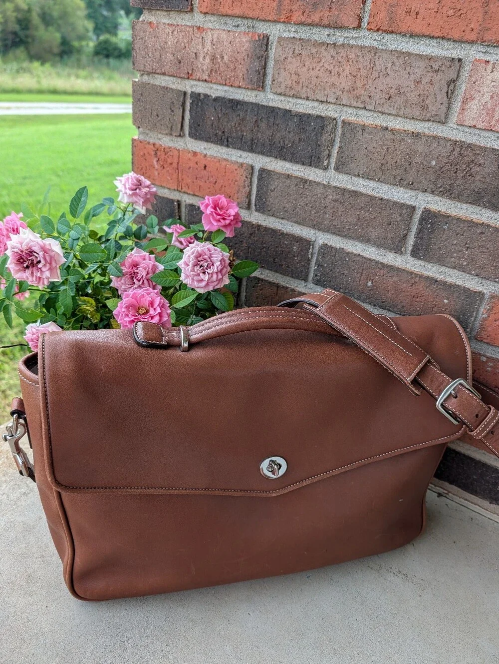 🤎 Vintage Coach Wellington #F06457 Genuine Smooth Leather Adjustable Messenger
